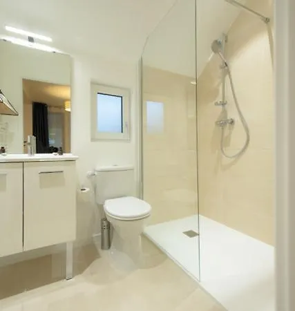 Les De 3* Ονφλέρ