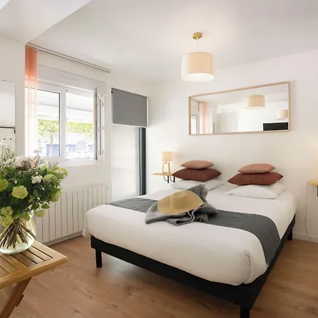 Ξενοδοχείο με διαμερίσματα Les De 3*